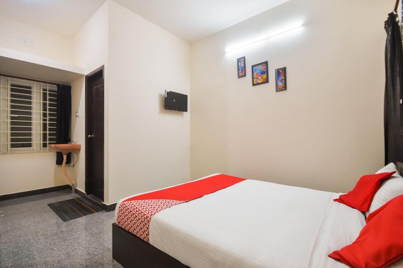 Oyo 70250 Royal Residency Hotel Nāmakkal Buitenkant foto