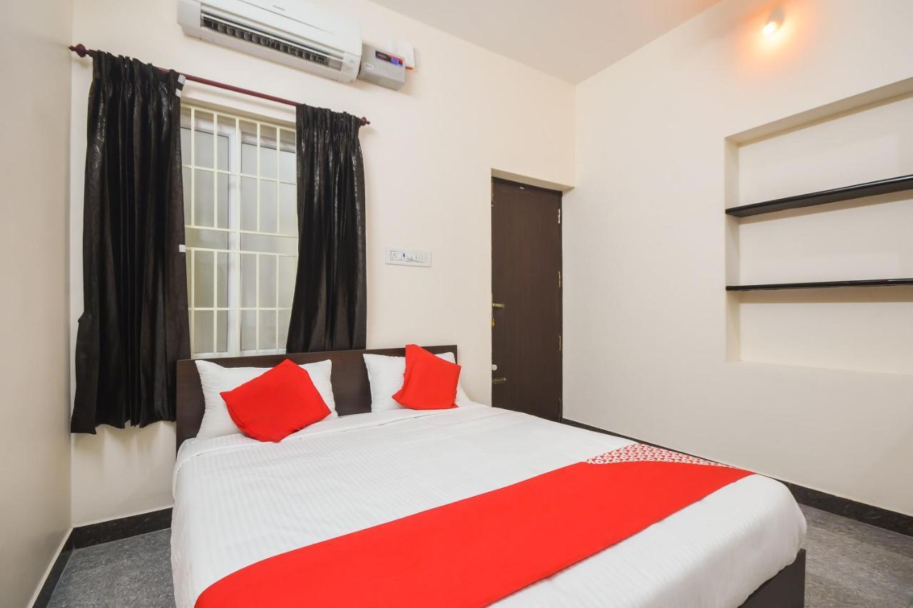 Oyo 70250 Royal Residency Hotel Nāmakkal Buitenkant foto